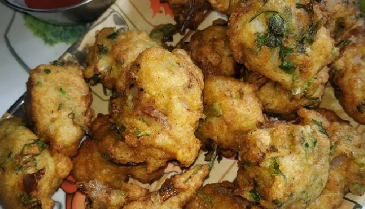 उड़द दाल के पकौड़ों से मकर संक्रांति का जश्न हो जाएगा दोगुना, इनका स्वाद होता है लाजवाब #Recipe