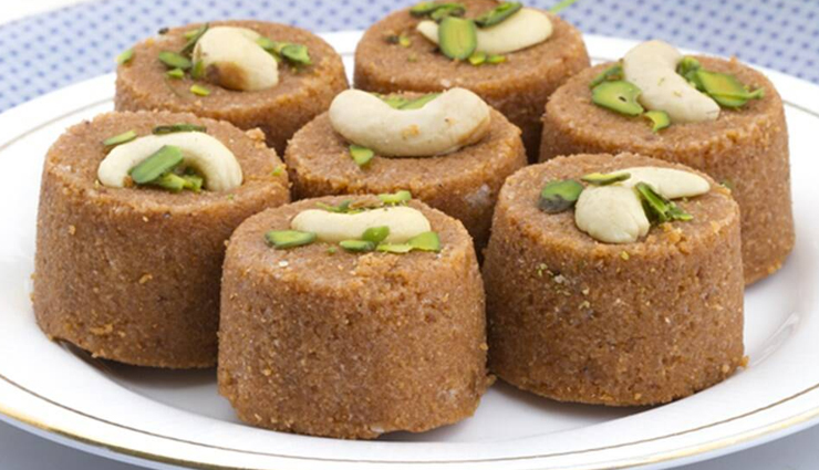 urad dal ki pinnie,urad dal ki pinnie recipes,hunger tsruck,food,easy recipes,pinnie recipe,how to make urad dal pinnie