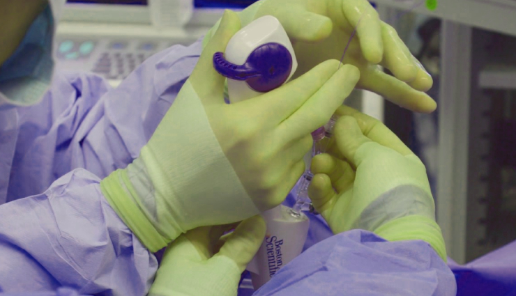 ways to treat kidney stones in children,kidney stones in children,pediatric kidney stones,symptoms of kidney stones in kids,causes of kidney stones in children,treatment options for pediatric kidney stones,hydration for kidney stone prevention,seeking medical attention for kidney stones,shock wave lithotripsy in children,cystoscopy for kidney stones,ureteroscopy in pediatric patients,percutaneous nephrolithotomy in children,pediatric kidney health,urinary system in children,nephrons function in kids,electrolyte regulation in pediatric kidneys,homeostasis in children,diagnostic testing for kidney stones,urinalysis for pediatric patients,imaging for pediatric kidney stones,non-invasive treatment for kidney stones,pediatric kidney stone prevention,child hydration for kidney health,pain relief for pediatric kidney stones,hematuria in children,postoperative discomfort in children,pediatric surgical procedures,minimally invasive surgery for children,risks and benefits of pediatric kidney stone treatments,pediatric urology care,parental support for children with kidney stones