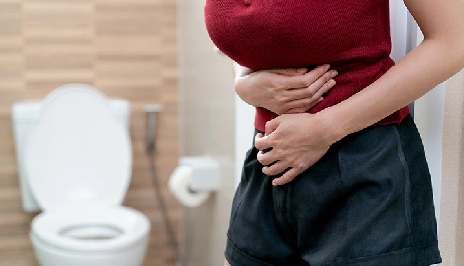 यूरिन का रंग बता सकता है आपकी सेहत का हाल, लाल दिखे तो न करें अनदेखा, हो सकती है इतनी खतरनाक बीमारी