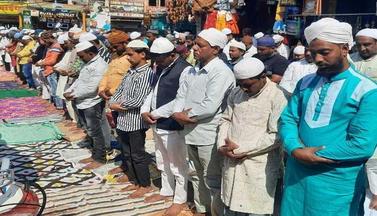 मोईनुद्दीन चिश्ती दरगाह का 809वां उर्स, आज अदा की गई जुमे की नमाज, मांगी अमन-भाईचारे की दुआ