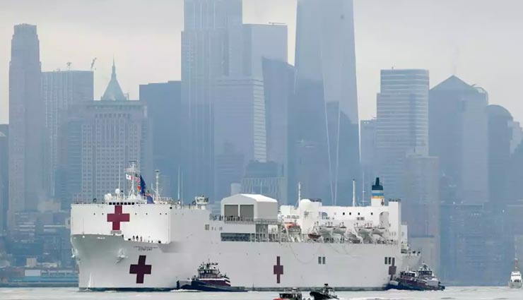 इस देश में एक जहाज को ही बना डाला अस्पताल, जानें आखिर क्यों