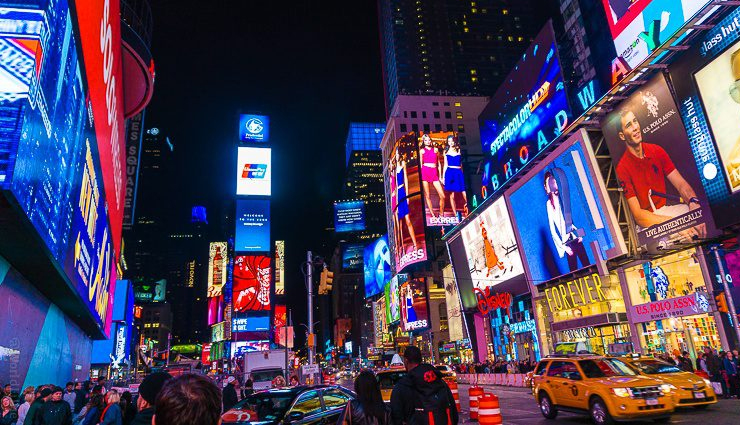 fathers day 2023,nightlife with father,partyholic father,places to enjoy nightlife with dad,fathers day party destinations,vibrant nightlife for father and child,nightlife experiences with dad,celebrating fathers day in style,nightlife hotspots for father and son,creating memorable moments on fathers day