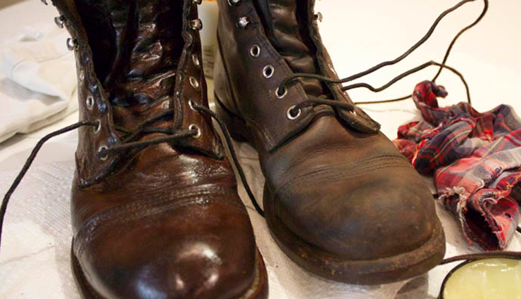 soften leather boots,tips to soften boots,leather boots tips,boots care tips,fashion tips for boots