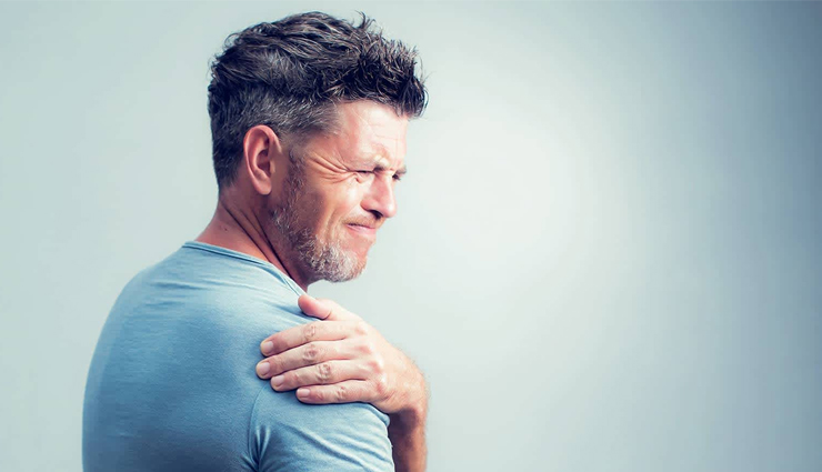 effects of using mobile during morning walk,side effects of using mobile,Health tips,fitness tips