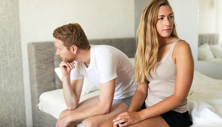 signs she’s using you,how to know if a girl is using you,girl takes advantage of you,signs she’s not interested,how to tell if she’s playing games,when she only wants you for attention,signs of a one-sided relationship,is she using me for emotional support,signs of a manipulative girlfriend,relationship red flags,signs she doesn’t care,relationship confusion signs,is she just leading me on,emotional manipulation in relationships.