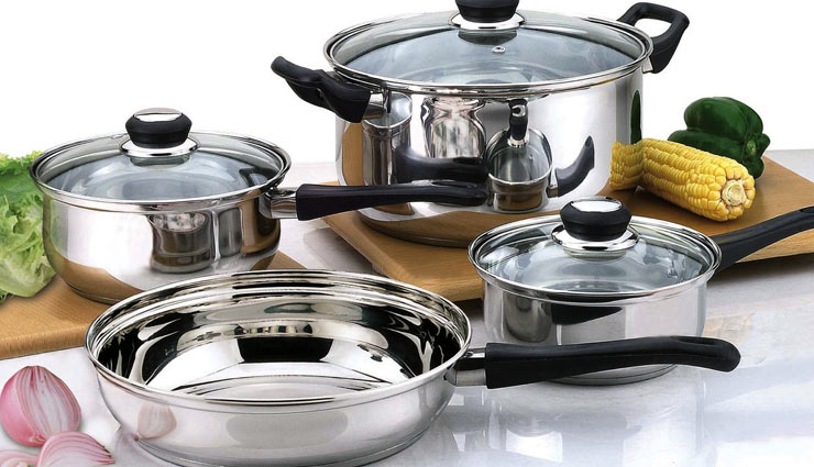 इन तरीकों से करें बर्तनों की सफाई, चमकेंगे बिलकुल नए जैसे