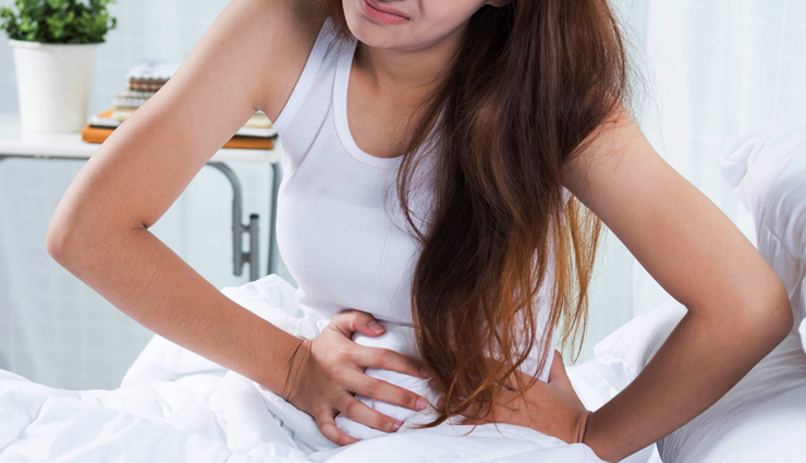 5 Major Reason for Increase UTI Cases in Women in Rainy Season;10 Home Remedies To Keep You Safe