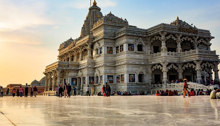 uttar pradesh,places to visit in uttar pradesh,tourist attractions in uttar pradesh,ayodhya,mathura,chitrakoot