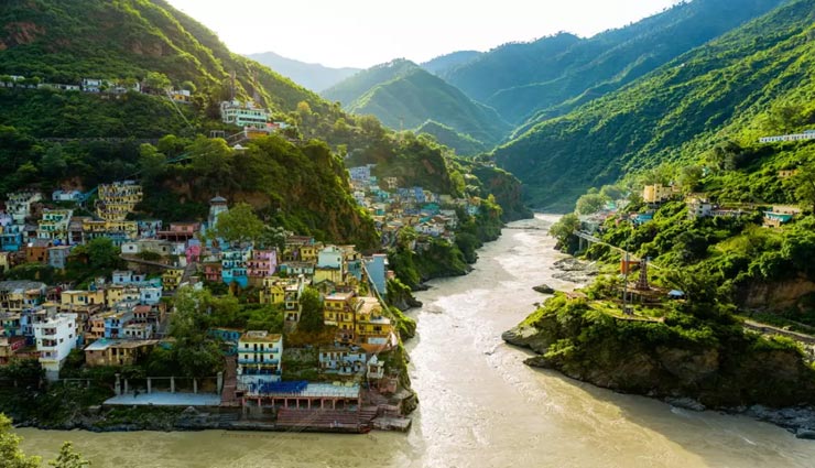 उत्तराखंड के इन गांवो में बिताए गर्मियों की छुट्टियां, मन मोह लेगा यहां का वातावरण 