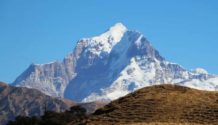 10 Peaks for Climbing in Uttarakhand Himalayas