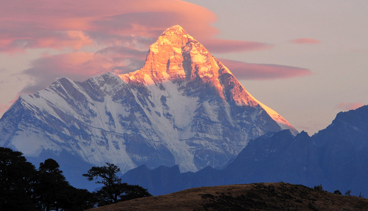 uttarakhand,glaciers in uttarakhand,places to visit in uttarakhand,gangotri glacier,yamunotri glacier,bandarpunch glacier,pindari glacier,kafni glacier,nanda devi group of glaciers,khatling glacier,doonagiri glacier,satopanth glacier