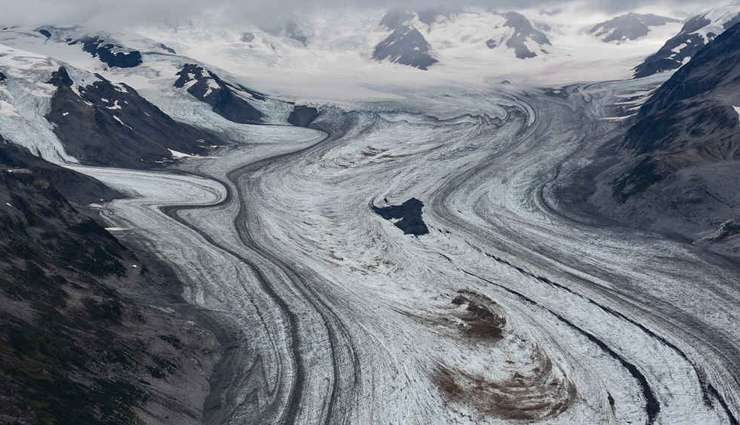 uttarakhand,glaciers in uttarakhand,places to visit in uttarakhand,gangotri glacier,yamunotri glacier,bandarpunch glacier,pindari glacier,kafni glacier,nanda devi group of glaciers,khatling glacier,doonagiri glacier,satopanth glacier