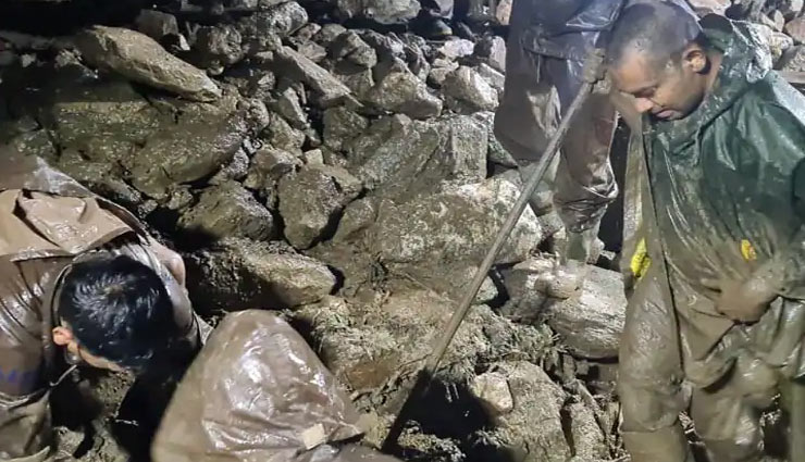 उत्तरकाशी में बादल फटा, एक बच्ची समेत 3 की मौत