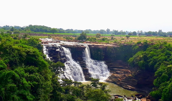 famous waterfalls of uttar pradesh,holiday,travel,tourism,uttar pradesh tourism,tourist places in uttar pradesh