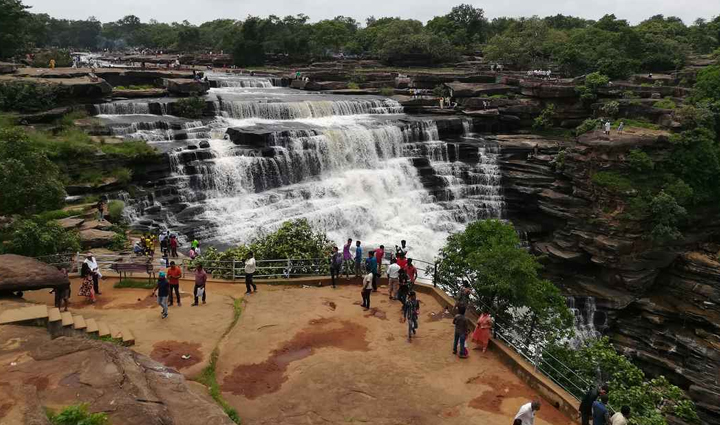 famous waterfalls of uttar pradesh,holiday,travel,tourism,uttar pradesh tourism,tourist places in uttar pradesh