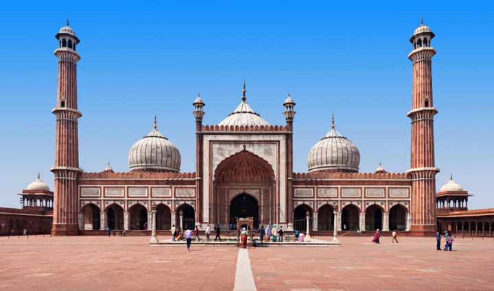 these 10 historical buildings attract the attention of tourists to uttar pradesh,holiday,travel,tourism