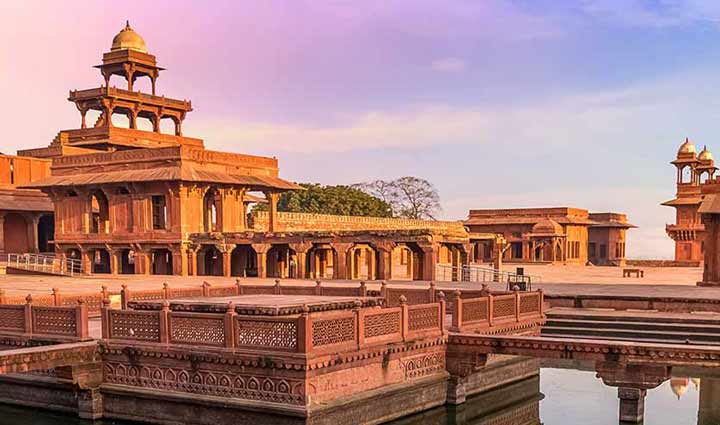 these 10 historical buildings attract the attention of tourists to uttar pradesh,holiday,travel,tourism