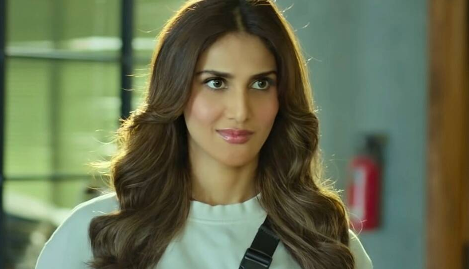 2 News : ‘वॉर 2’ का हिस्सा नहीं होने पर वाणी ने दी यह रिएक्शन, TIFF 2025 के लिए चुनी गई हुमा की मूवी ‘बयान’