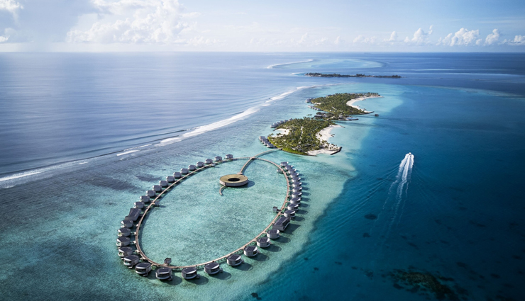 best vacation spots in the world,places for vacation,zanzibar,iceland,amalfi coast,bali,indonesia,the maldives,bora-bora,french polynesia