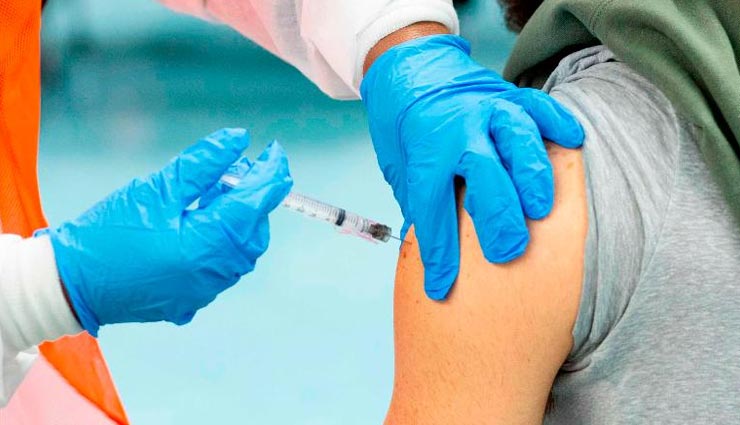 भरतपुर : सर्वर डाउन होने की वजह से नहीं पहुंच पाया टीका लगने वालों को मैसेज 