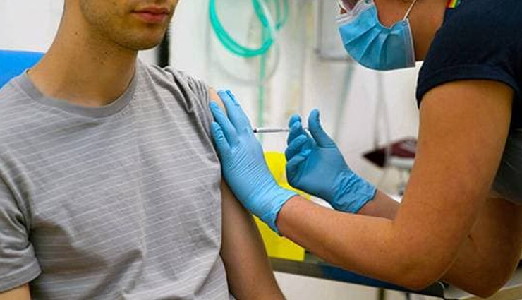 ब्रिटेन: स्वास्थ्य सचिव ने दी जानकारी, अब तक करीब 20 लाख लोगों को दी गई कोरोना वैक्सीन 