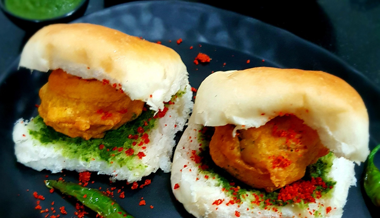 Recipe- Famous Mumbai Street Style Vada Pav