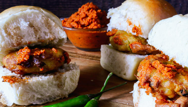 must-try street food in mumbai,mumbai street food guide,best street food in mumbai,famous mumbai street food,mumbai culinary tour,top street foods in mumbai,mumbai food adventure,iconic mumbai street dishes,street food in mumbai,misal pav mumbai,vada pav mumbai,ragda pattice mumbai,bhel puri and sev puri,pav bhaji mumbai,bombay sandwich street food,baida roti mumbai,pani puri mumbai,keema pav mumbai,frankie mumbai,mumbai food culture