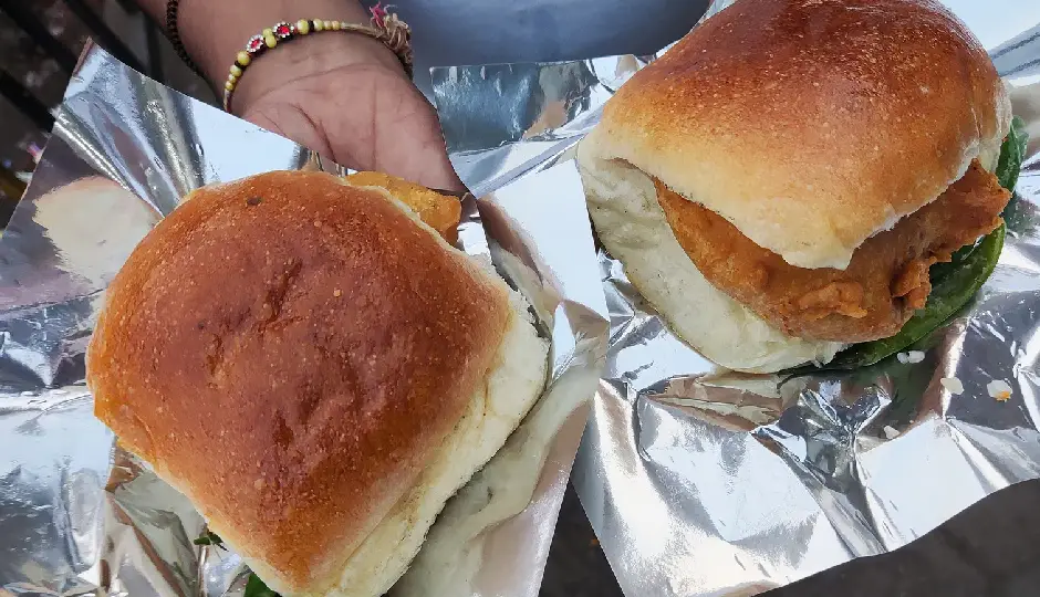 मुंबई में ब्रेड और पाव दोनों के दाम बढ़े, एक पैकेट पर सीधे 10 रुपये की बढ़ोतरी, पाव भाजी का स्वाद लेना भी अब पड़ेगा महंगा