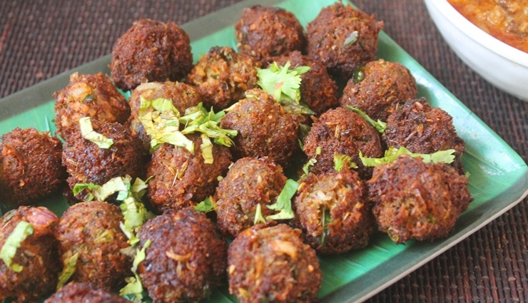 chicken kheema vada,chicken recipe,non veg recipe,snacks recipe,vada recipe