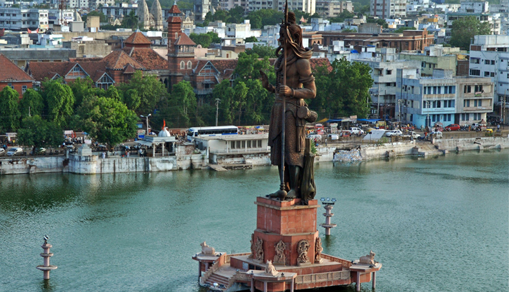 10 places to visit in gujarat,best tourist places in gujarat,top destinations in gujarat 2024,gujarat travel guide march,rann of kutch visit march,gir national park safari,somnath temple travel,dwarka tourist attractions,ahmedabad heritage sites,saputara hill station gujarat,bhuj cultural heart of gujarat,vadodara lakshmi vilas palace,patan rani ki vav,jamnagar tourist spots,places to visit in gujarat in march,gujarat trip itinerary