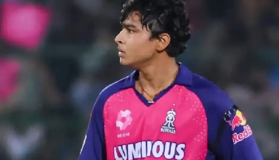 वैभव सूर्यवंशी का फील्डिंग में धमाका, IPL में 8 साल पुराना रिकॉर्ड टूटा—15 साल की उम्र में रचा इतिहास