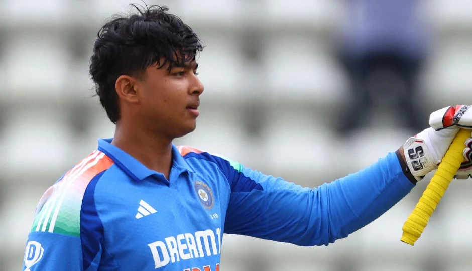 वैभव सूर्यवंशी का ऐतिहासिक धमाका, अंडर-19 वर्ल्ड कप फाइनल में सबसे तेज शतक जड़कर रचा नया कीर्तिमान