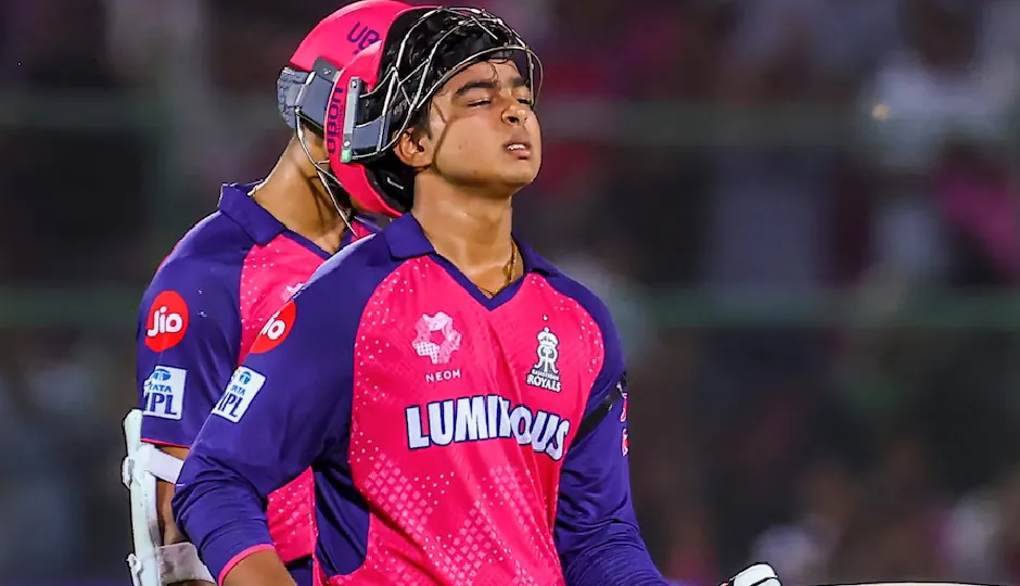 वैभव सूर्यवंशी को मिल सकता है टीम इंडिया में मौका, आयरलैंड टी20 सीरीज में डेब्यू की संभावना वैभव सूर्यवंशी को मिल सकता है टीम इंडिया में मौका, आयरलैंड टी20 सीरीज में डेब्यू की संभावना