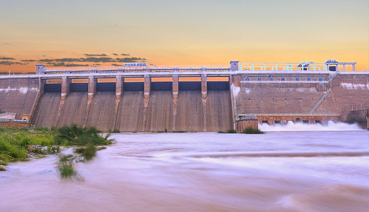 madurai tourist attractions,best places in madurai,madurai sightseeing spots,must-visit locations in madurai,famous landmarks in madurai,exploring madurai,tamil nadu,madurai historical sites,top tourist spots in madurai,madurai travel guide,madurai points of interest,madurai temples,meenakshi amman temple,historical sites in madurai,madurai cultural attractions,madurai local markets,madurai architecture,thirumalai nayakkar palace,gandhi memorial museum madurai,madurai art and crafts,madurai religious landmarks,madurai city tour,madurai festivals and events,madurai shopping destinations,madurai photography spots,family-friendly places in madurai,मदुरई पर्यटन स्थल,मदुरई के धार्मिक स्थल,मदुरई दर्शनीय स्थल,मदुरई के तीर्थ स्थल,मदुरई के प्रमुख स्थान,मदुरई स्थानीय बाजार,मदुरई के ऐतिहासिक स्थल,मदुरई यात्रा गाइड,मदुरई के धार्मिक धरोहर,मदुरई की कला और शिल्पकला