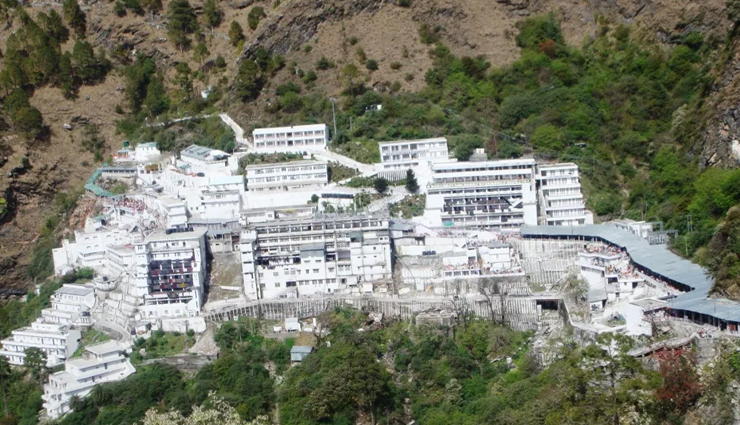 temple,rich temples to visit in india,india temples,india tourism,tourist places in india,temples to visit in india,travel,tourism,india tourism,incredible india