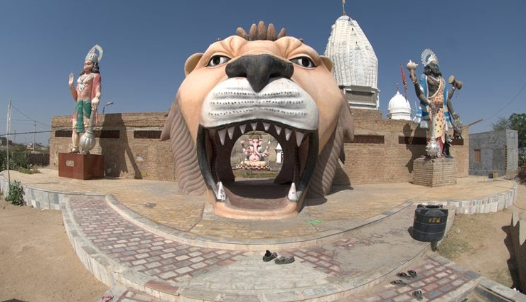 श्रेष्ठ पर्यटन स्थलों में शामिल है बीकानेर, धोरों के बीच बने महलों और हवेलियों को देखने का मोह छोड़ नहीं पाते पर्यटक bikaner tourist places,top attractions in bikaner,explore bikaner tourist spots,must-visit places in bikaner,bikaner travel guide,historical sites in bikaner,cultural attractions in bikaner,best sightseeing spots in bikaner,bikaner famous landmarks,tourism in bikaner rajasthan
