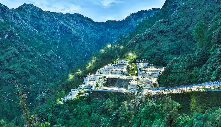 8 Most famous Durga Temples To Visit in India