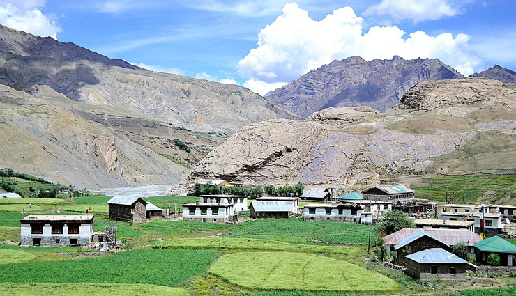 स्पीति घाटी में बिताएं इस बार की गर्मियां, यहां घूमने के लिए बेहतरीन है ये जगहें spiti valley tourist attractions,must-visit places in spiti valley,exploring spiti valley scenic spots,top destinations in spiti valley,hidden gems of spiti valley,tourist hotspots in spiti valley,best sights in spiti valley,nature wonders in spiti valley,cultural landmarks of spiti valley,offbeat places in spiti valley,adventure destinations in spiti valley,picturesque spots in spiti valley,sacred places in spiti valley,serene beauty of spiti valley,exploring the wonders of spiti valley