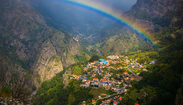 madeira islands tourist attractions,must-visit places in madeira,best sights in madeira islands,madeira islands travel destinations,top tourist spots in madeira,hidden gems in madeira islands,madeira islands sightseeing guide,madeira islands travel recommendations,explore madeira islands highlights,unmissable places in madeira islands