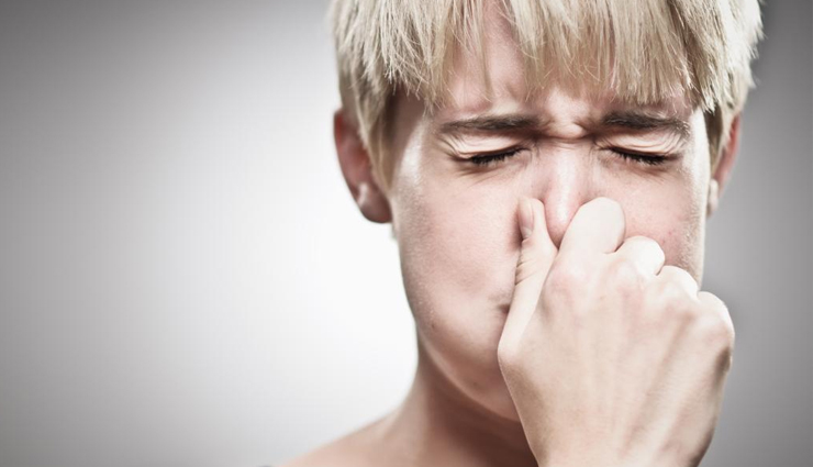 clogged ears,get rid of clogged ears naturally,home remedies to get rid of clogged ears naturally,ears