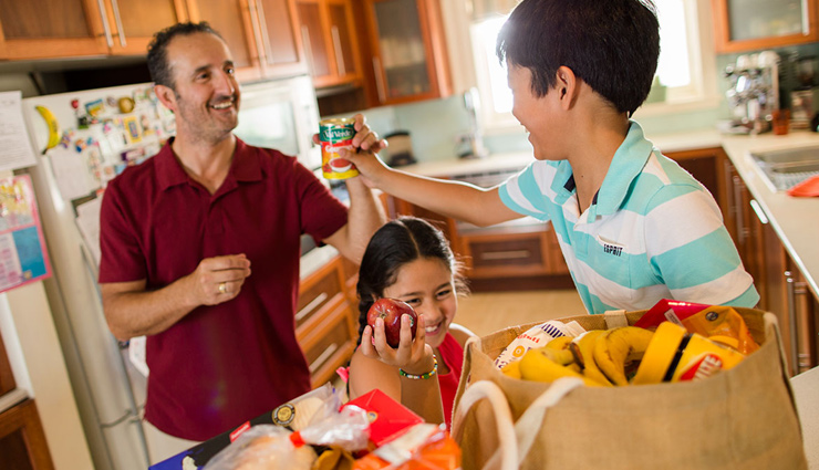 ways to add good values,good values in child,child care tips,parenting tips,relationship tips,family tips