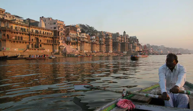 varanasi,places to visit in varanasi,tourist attraction in varanasi,assi ghat,kashi vishwanath temple,nepali mandir,bharat mata mandir,bharat kala bhavan museum,man mandir observatory,chunar fort