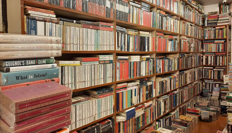 varanasi,facts about varanasi,manikarnika ghat,harmony bookshop,bhang lassi