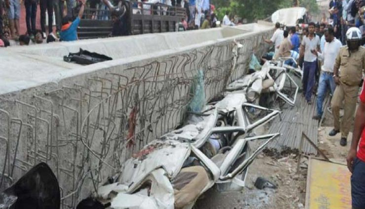 वाराणसी पुल हादसा : हर स्तर पर लापरवाही, पुल की डिजाइन की मंजूरी भी नहीं ली गई