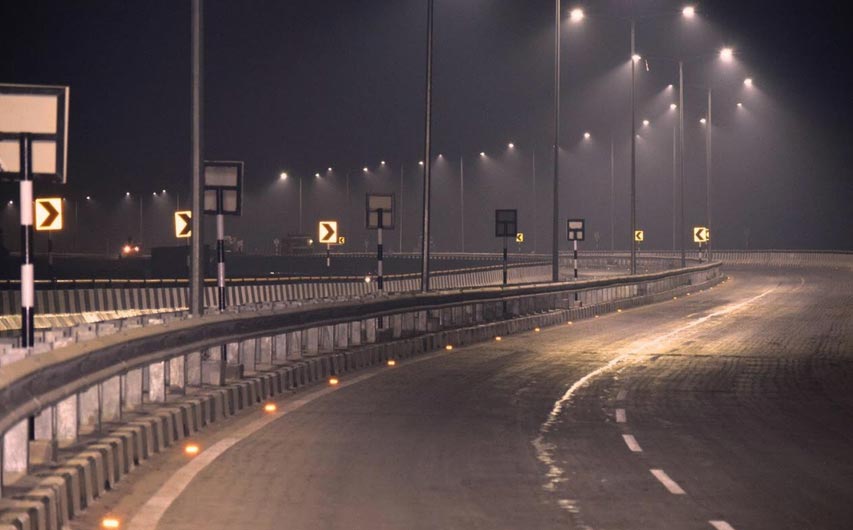 पीएम मोदी ने ट्वीट की 'बदलते बनारस' की तस्वीरें varanasi news,pm narendra modi,pm narendra modi in varanasi,modi in varanasi,modi in kashi,pm narendra modi tweets