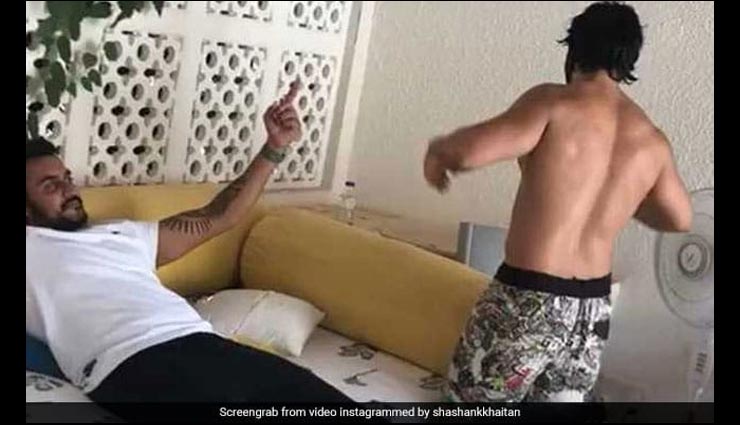 फिल्म में रोल पाने के लिए वरुण धवन को करना पड़ा यह काम, वीडियो हुआ वायरल