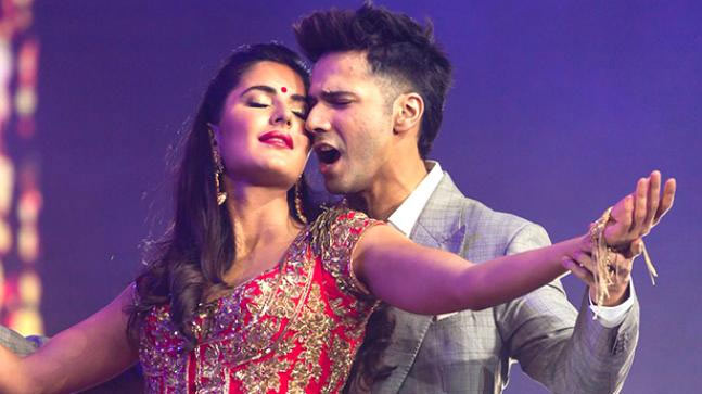 bollywood,varun dhawan,jhanvi kapoor,sara ali khan