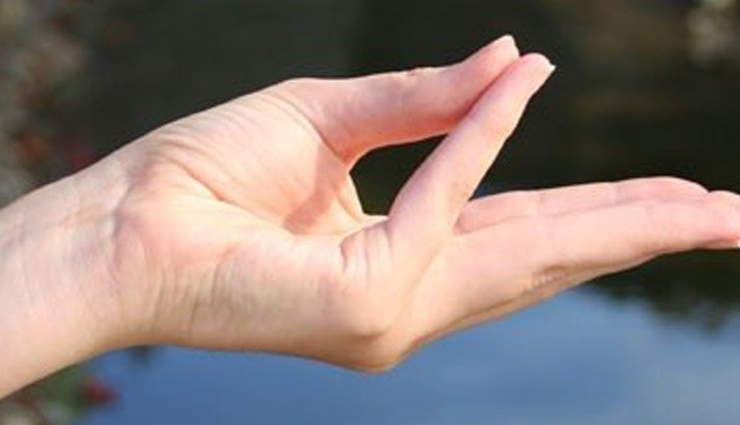 mudras for diabetes control,natural remedies for diabetes,hand gestures for diabetes management,yoga mudras for diabetes,effective mudras for controlling diabetes,mudras for healthy blood sugar levels,holistic approach to diabetes management,natural ways to control diabetes,mudras for blood sugar control,diabetes prevention techniques