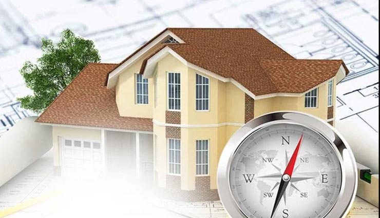 घर में आर्थिक तंगी का कारण बनती हैं ये चीजें, रखें इनका ध्यान